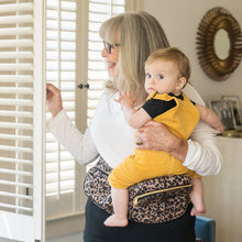 Load image into Gallery viewer, Tushbaby
